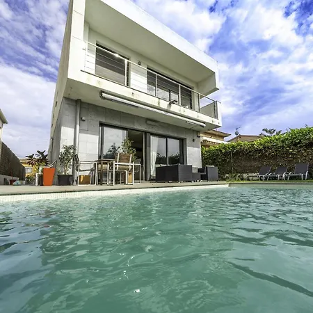 Homeholidaysrentals Colors - Costa Barcelona