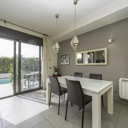 Homeholidaysrentals Colors - Costa Barcelona Villa